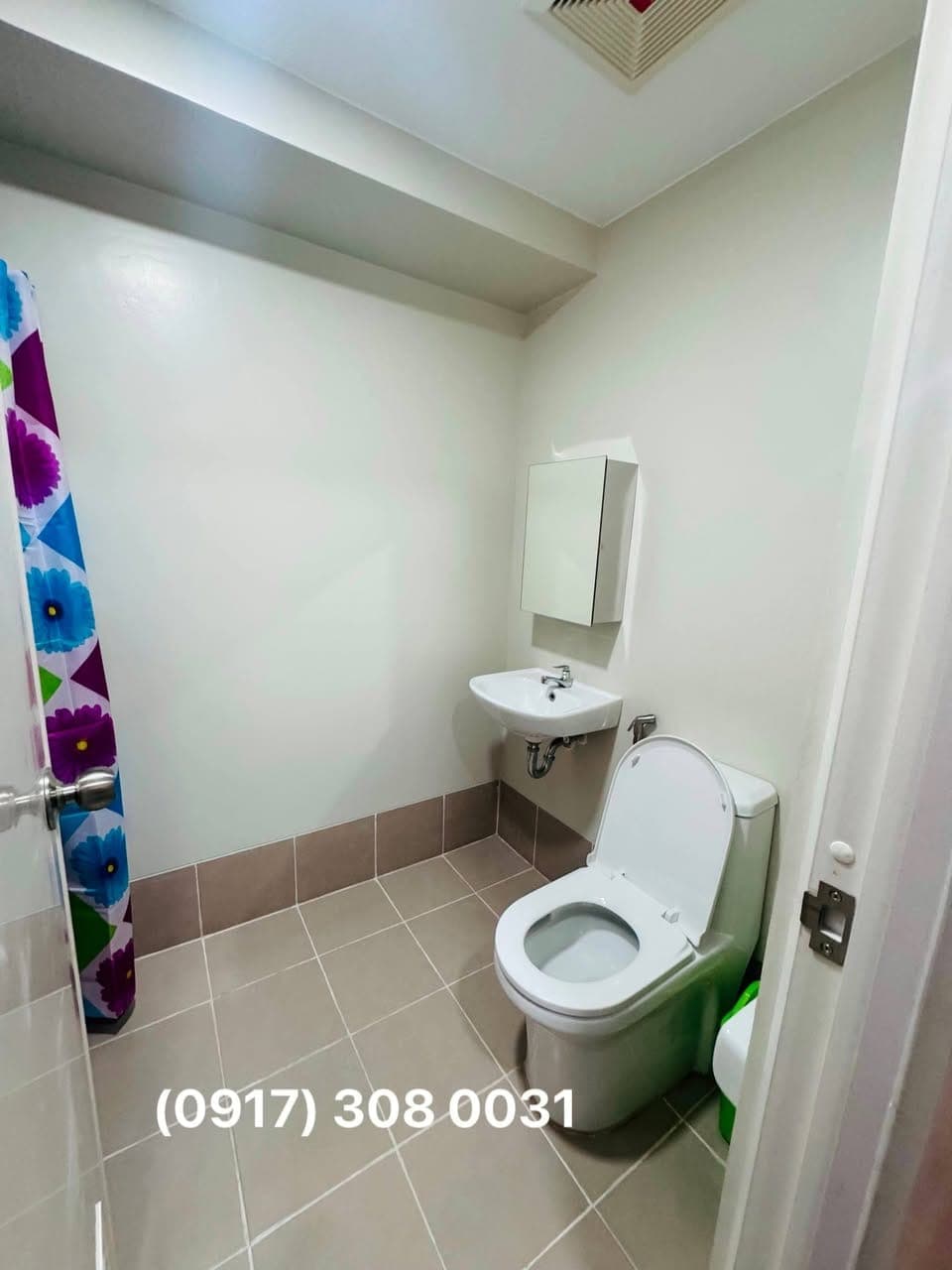 🏙️ Fully-Furnished Studio Condo for Rent in Katipunan - photo 1