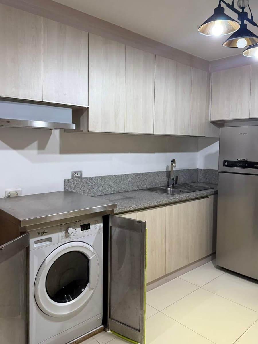 # **FOR RENT!** - photo 2