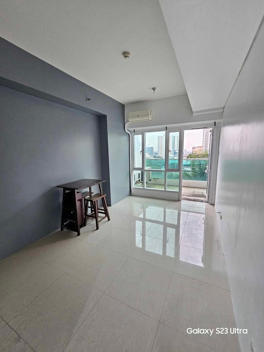 Beacon Tower | Condo Unit For Rent - photo 5