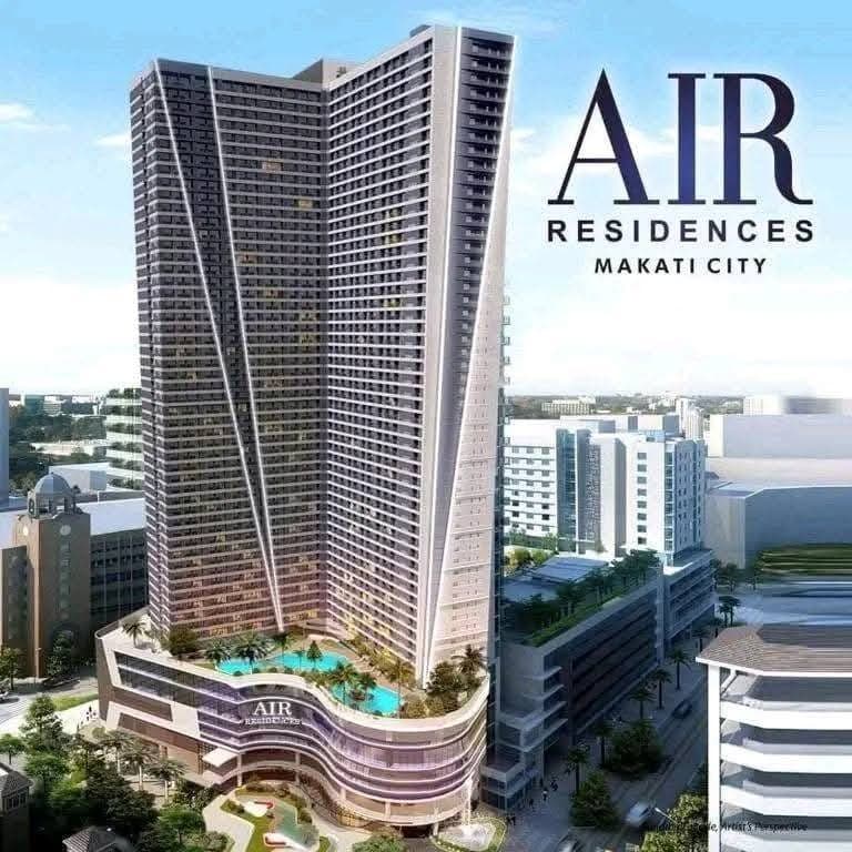 ​✨ LIVE ABOVE THE CITY BUZZ! ✨ - photo 1