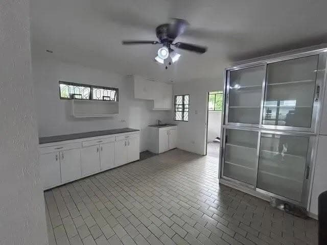 House for Rent inside UPS5 Sucat Paranaque - photo 1