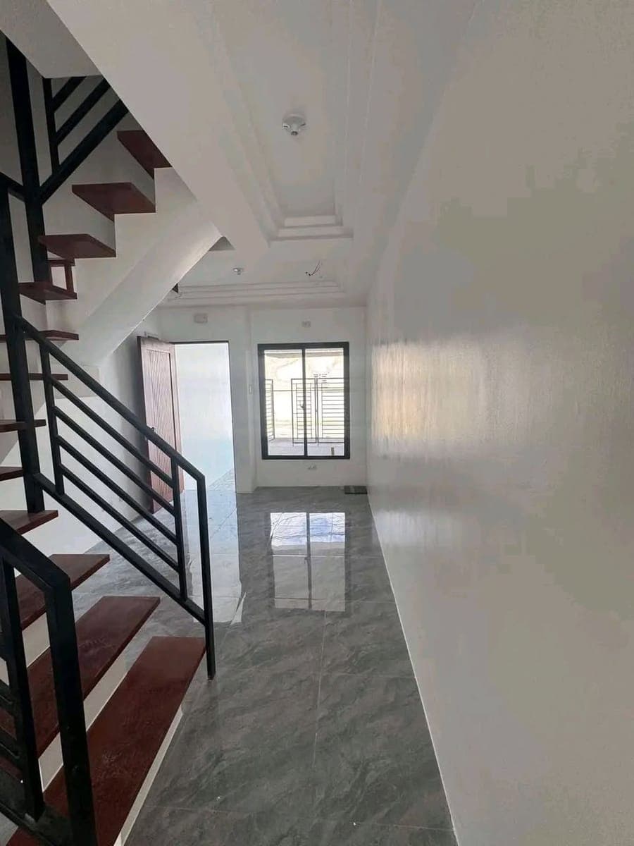 BRAND NEW HOUSE FOR RENT - photo 3