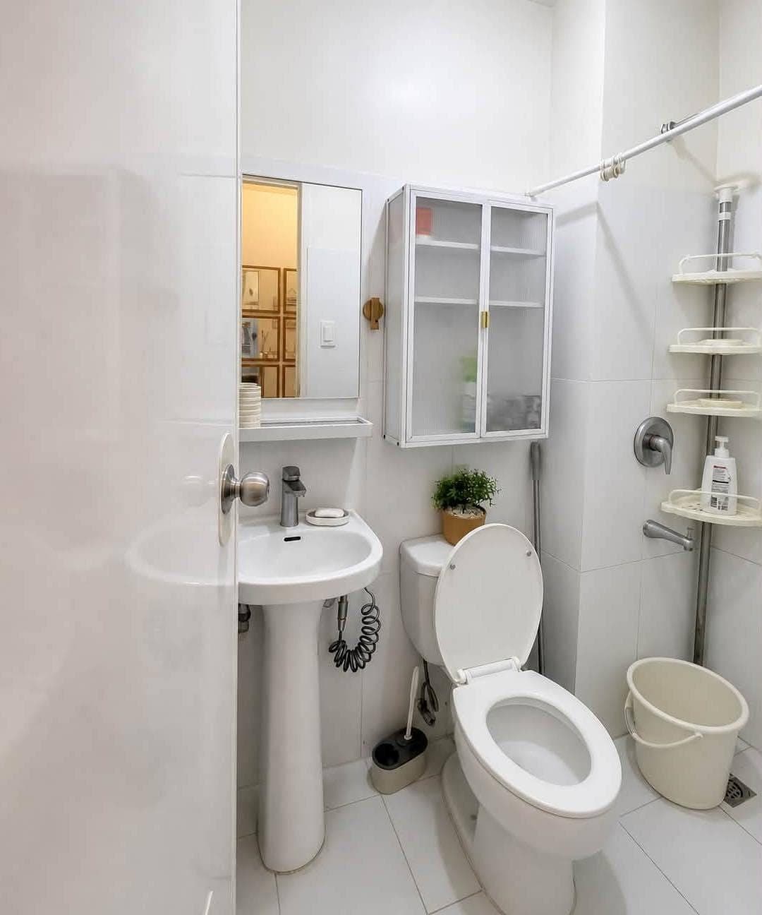 🏙️ 1BR Condo for Lease w/ Parking - photo 5