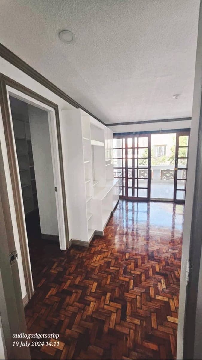 🏚️ - photo 5