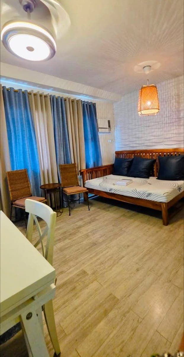 𝐅𝐎𝐑 𝐑𝐄𝐍𝐓: 1BR Fully Furnished Unit at Amaia Steps Alabang (From 20k to 18k a month) - photo 1