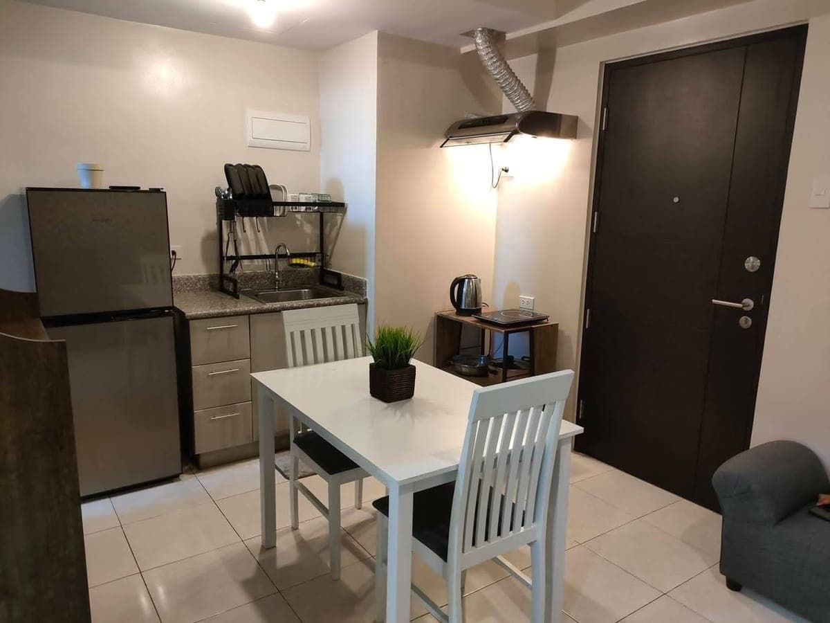 ‼️For Rent Little Baguio Terraces near LRT GILMORE AND J.RUIZ station ‼️San Juan - photo 2