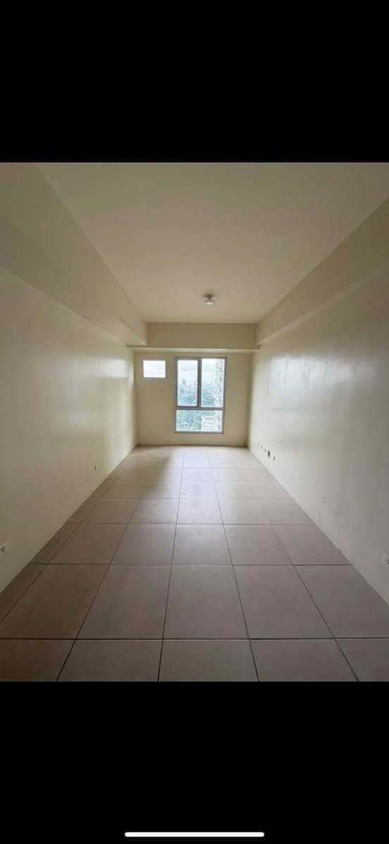 Studio type at Avida Cloverleaf Near Ayala Clovermall / Affordable condo  !!! - photo 2