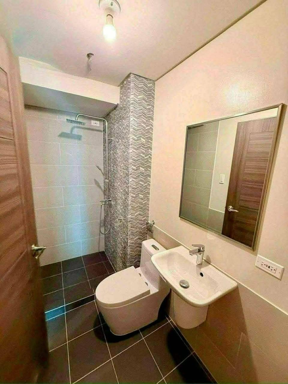 𝐂𝐈𝐑𝐑𝐔𝐒 𝐑𝐄𝐒𝐈𝐃𝐄𝐍𝐂𝐄𝐒 | FOR RENT | 21K MONTHLY ‼️ - photo 5