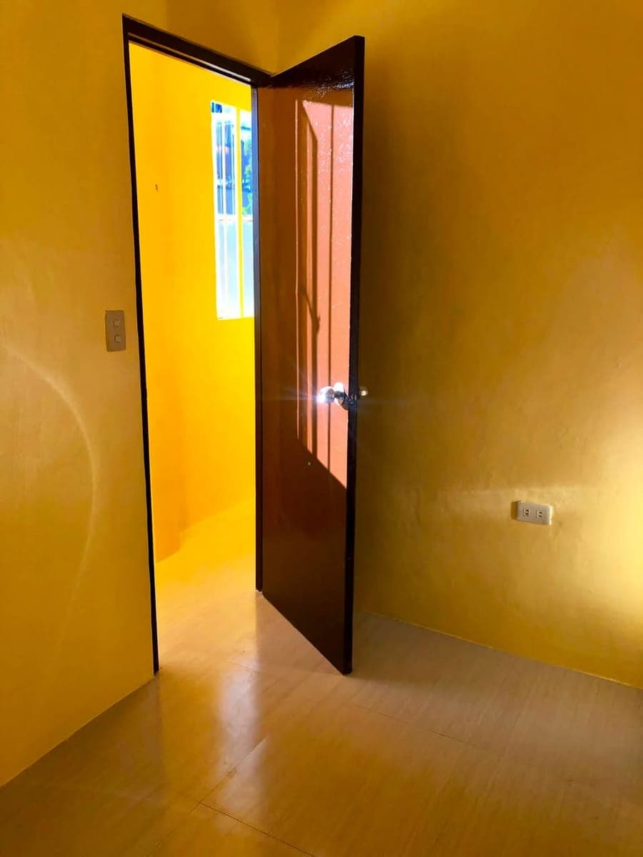 Studio Type Room For Rent - photo 1