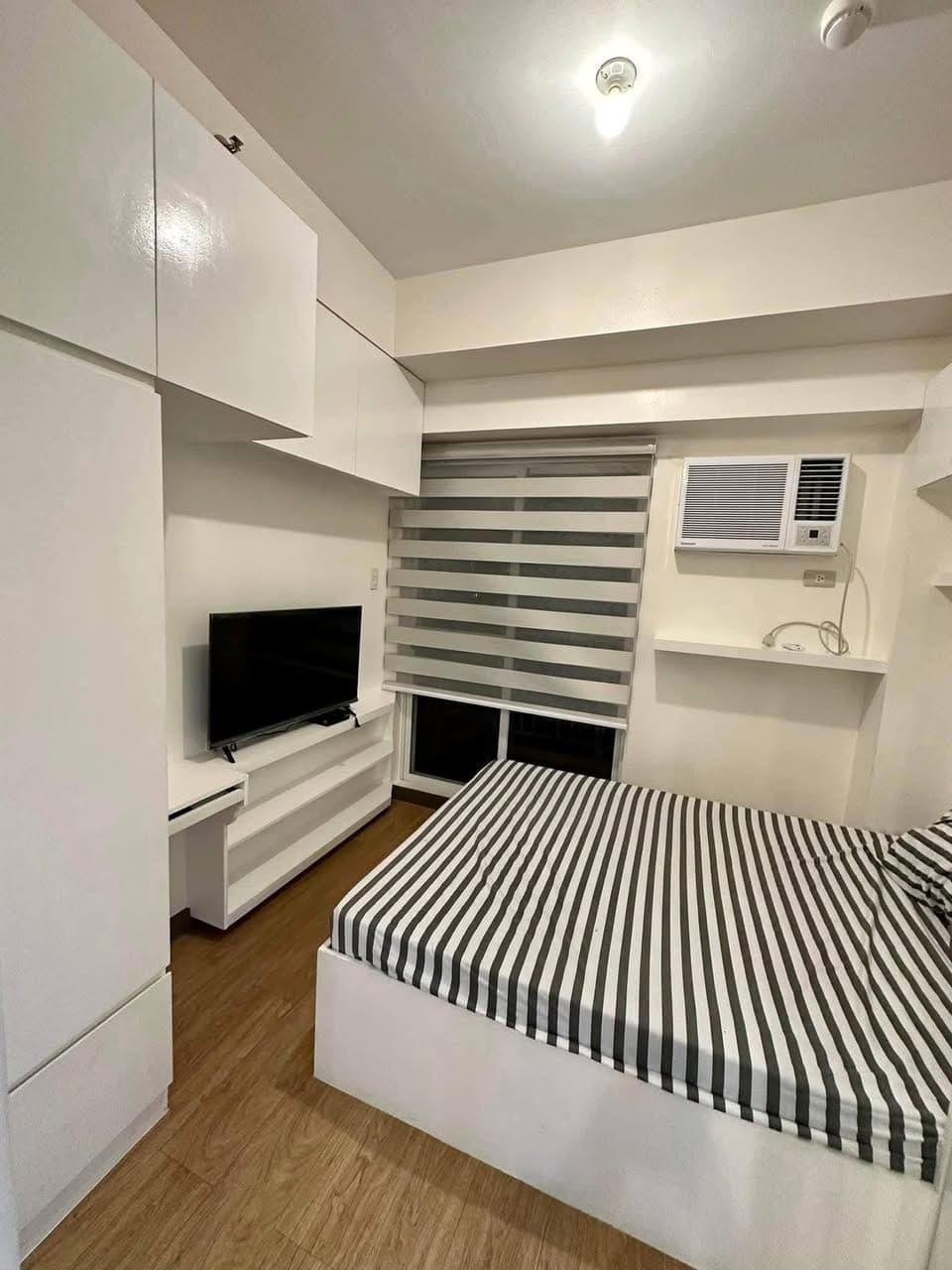 1-BEDROOM (29sqm) w/ BALCONY FOR RENT - photo 4