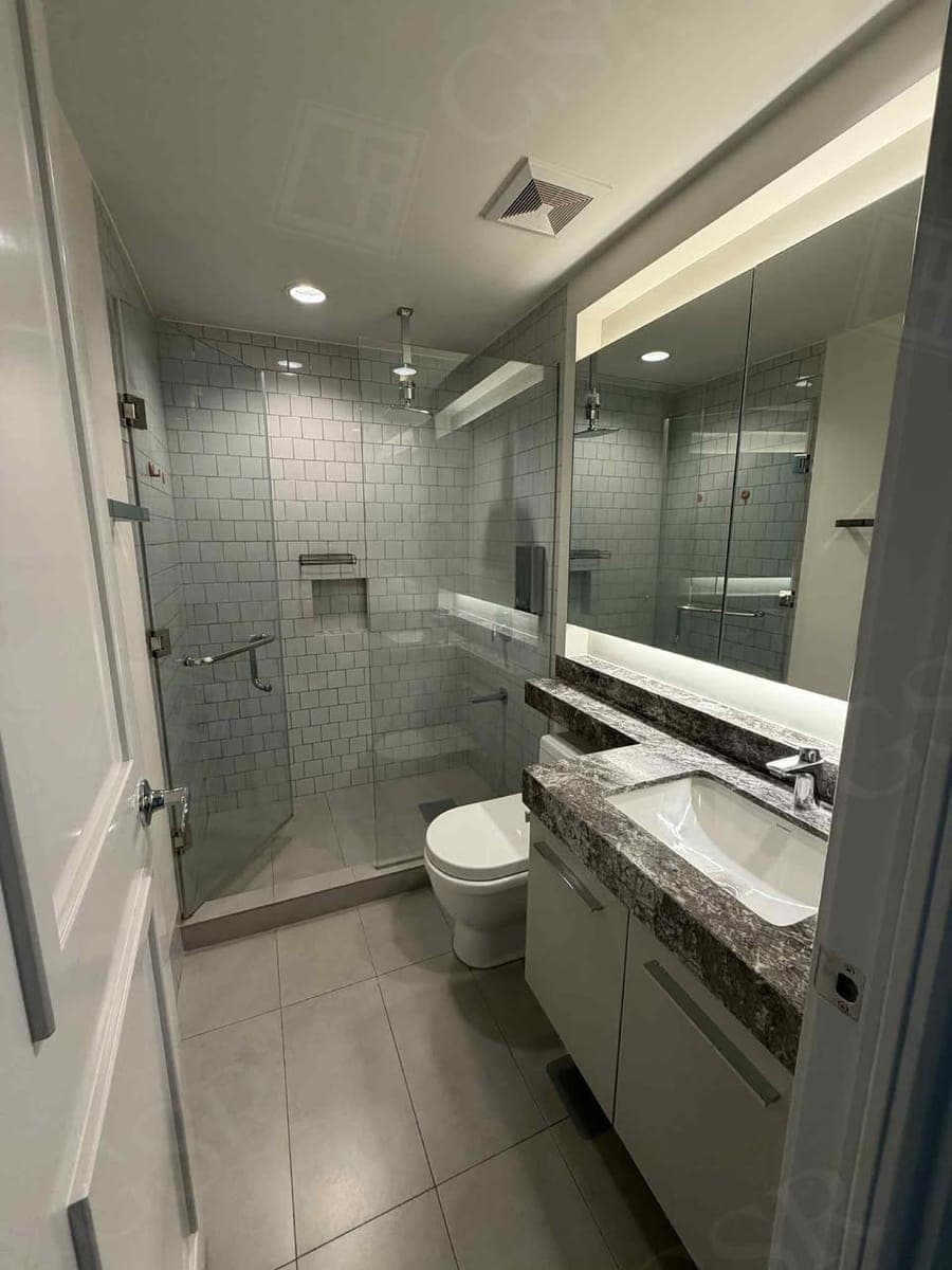 **Semi-Furnished Four Bedroom Unit with Balcony and Parking For Lease at Proscenium at Rockwell ** - photo 4