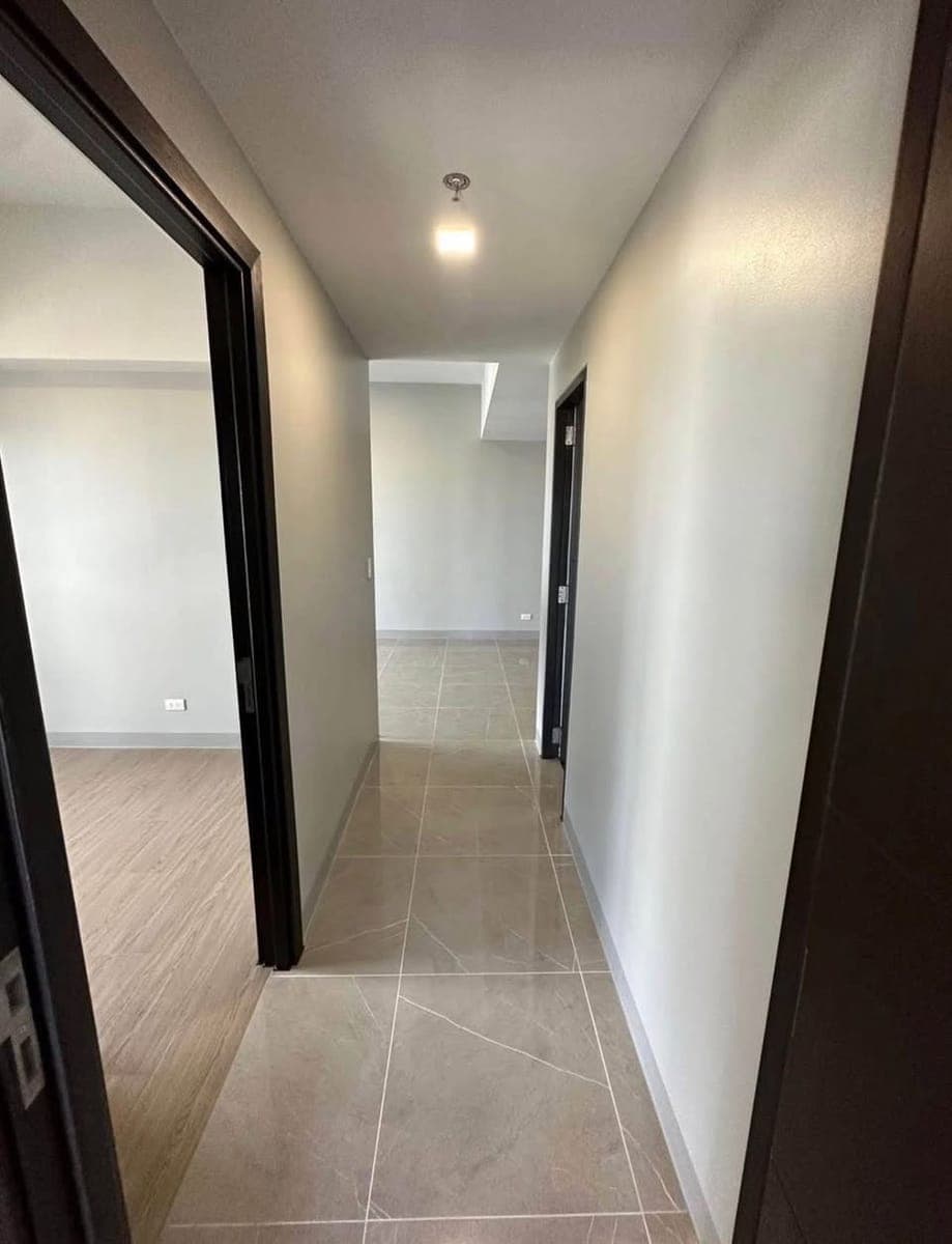 FOR RENT: 2BR Condo Unit | ₱120,000 | Uptown Arts 🚫 No agents/brokers – Interested tenants only - photo 4