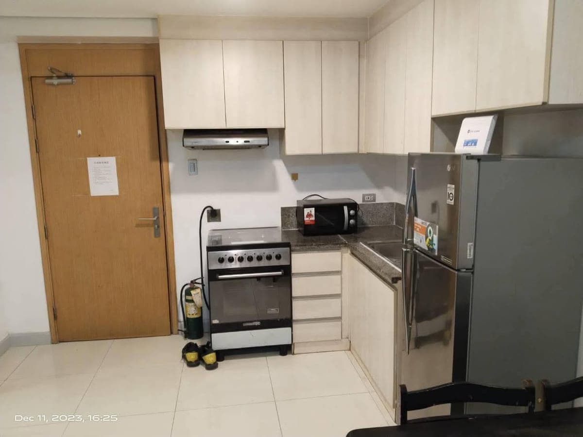 For Rent 2Br in Signa Designer Residences Rufino corner Valero Streets, Salcedo Village, Makati City (ER1646) - photo 5