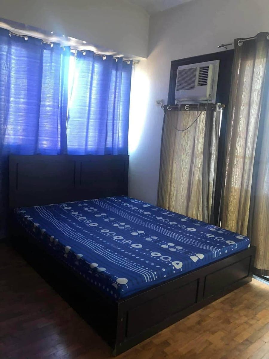 2 Bedroom Unit For Rent - photo 2