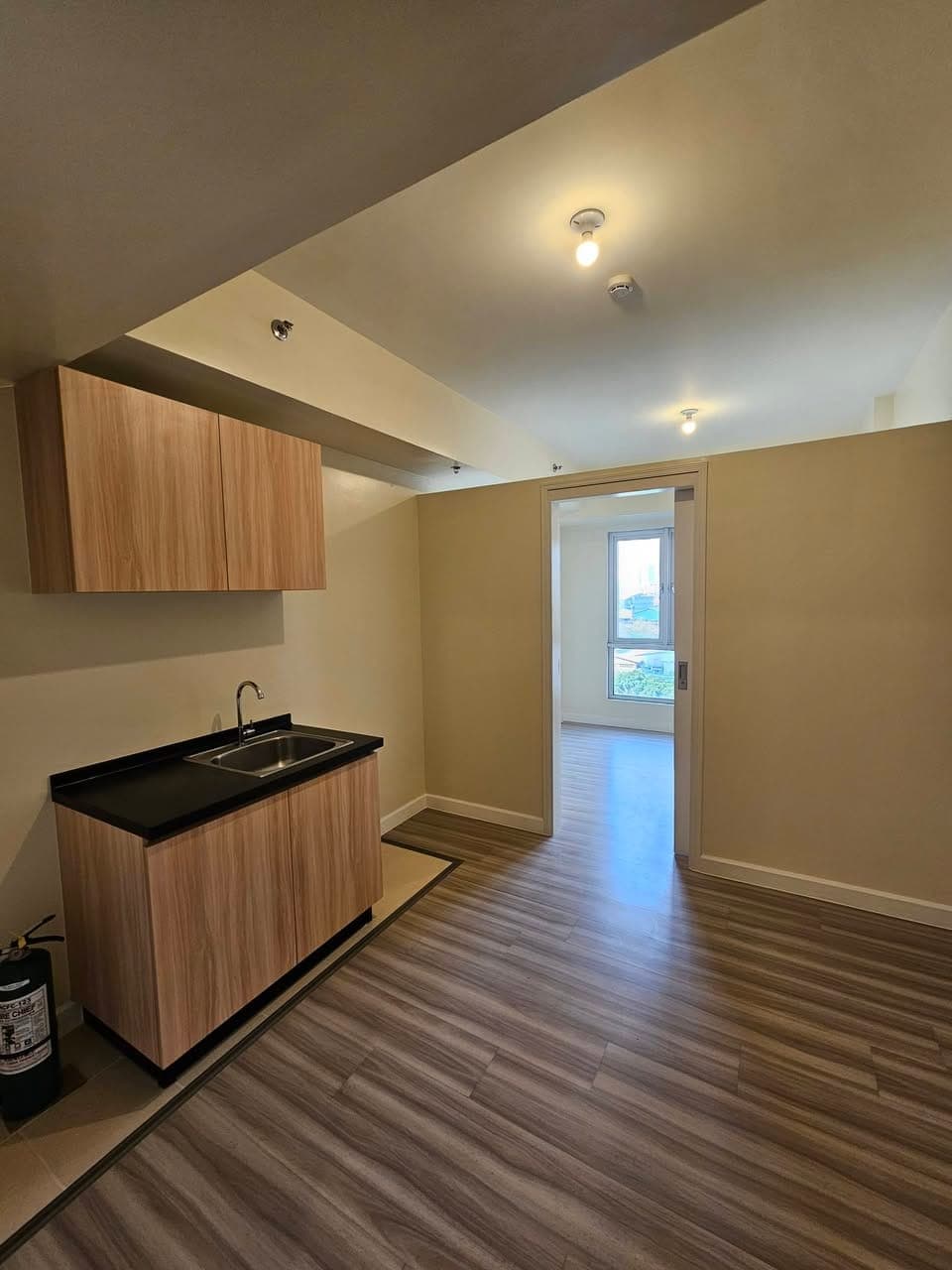 FOR RENT / FOR LEASE - photo 1