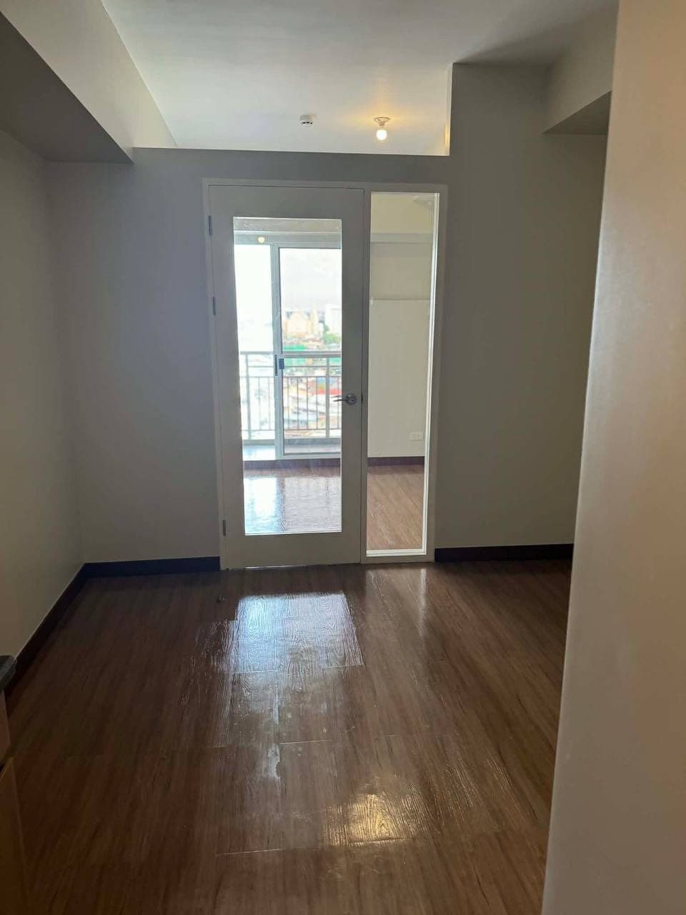 𝐅𝐎𝐑 𝐑𝐄𝐍𝐓: 1 Bedroom Bare Unit at DMCI Cameron Residences, Quezon City - photo 1