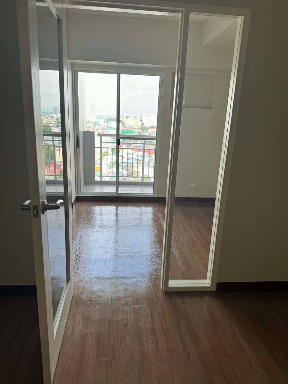 𝐅𝐎𝐑 𝐑𝐄𝐍𝐓: 1 Bedroom Bare Unit at DMCI Cameron Residences, Quezon City - photo 4