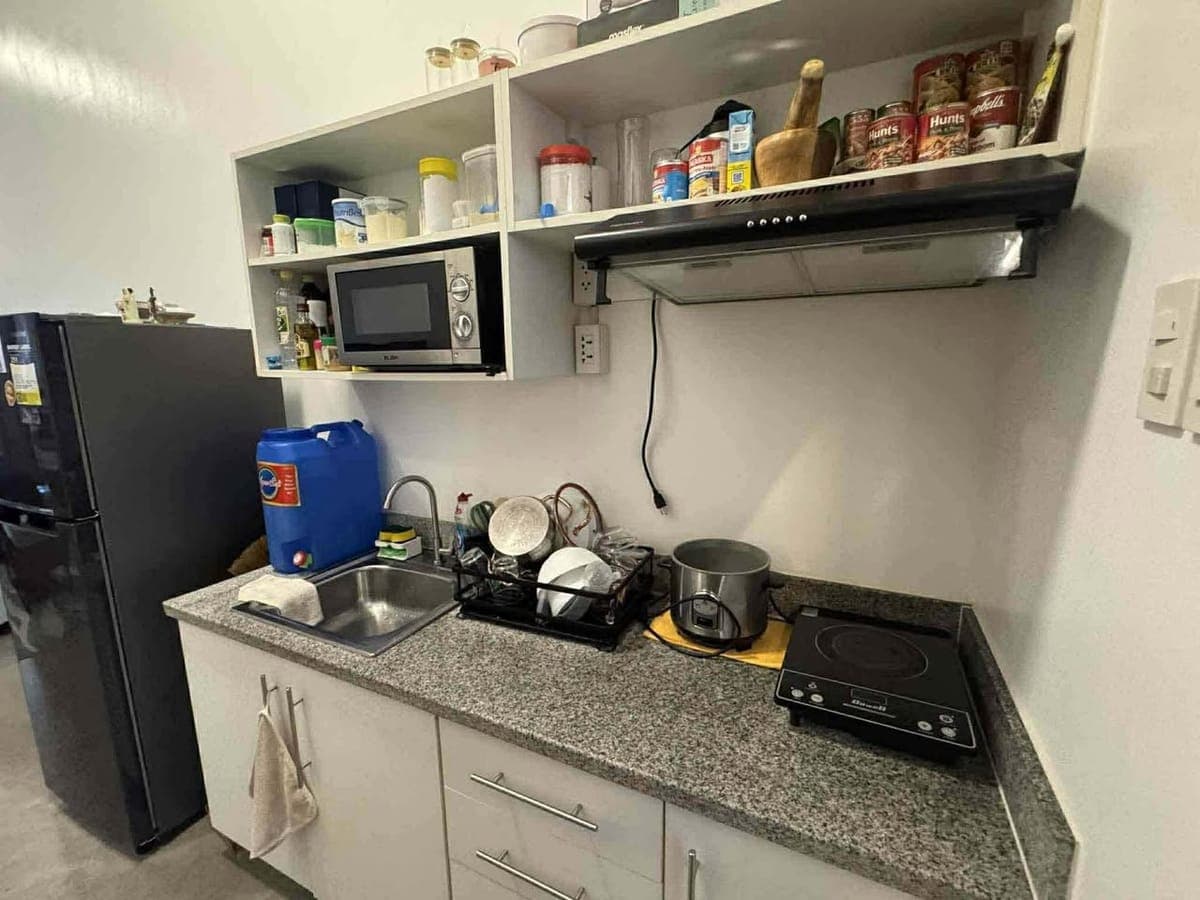 CONDO FOR RENT CUBAO - photo 2