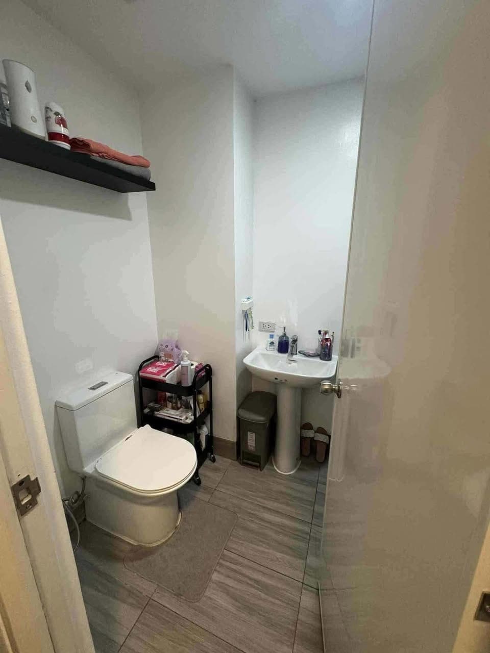 CONDO FOR RENT CUBAO - photo 5