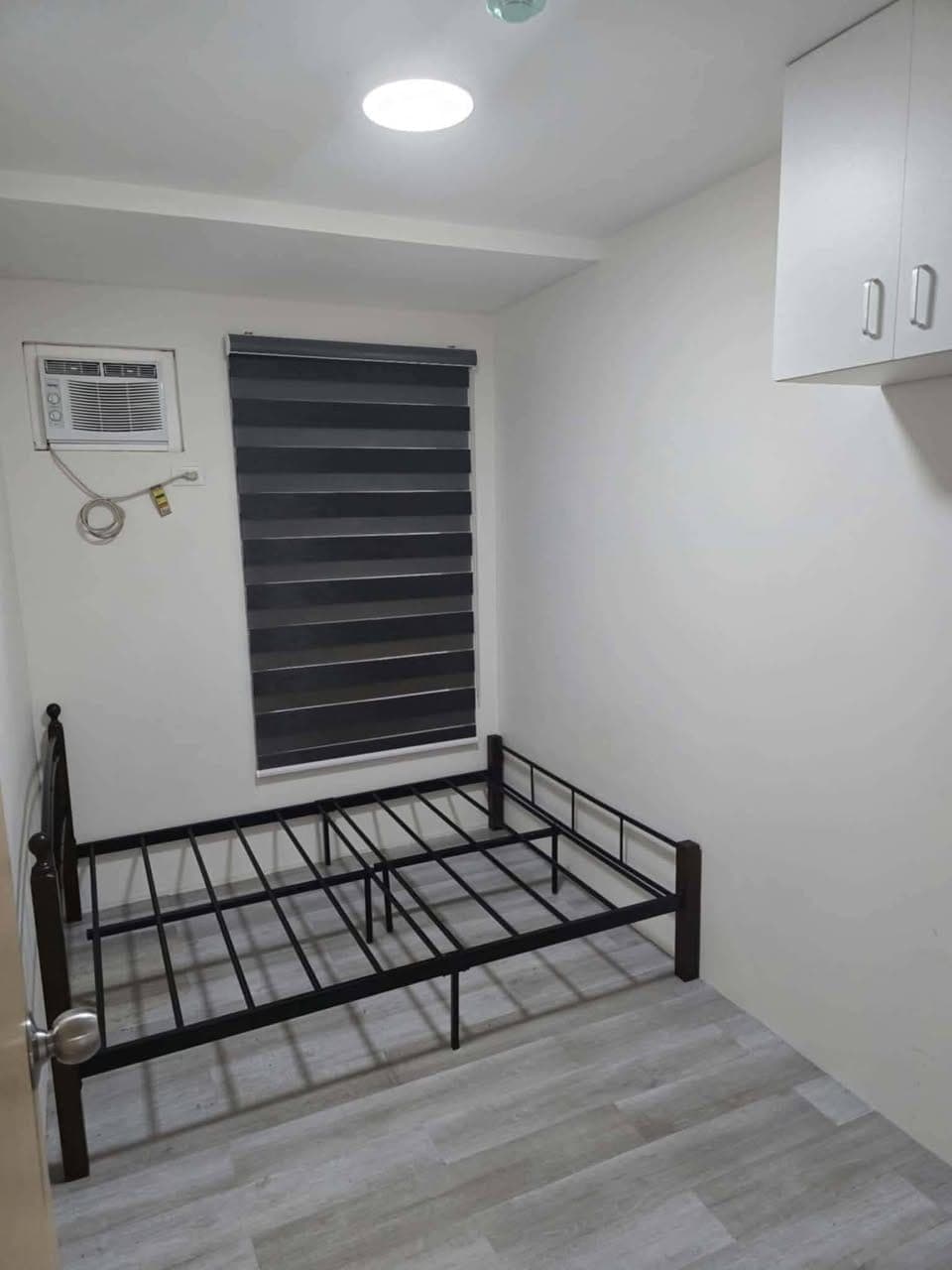 UNIT 4 RENT - photo 5