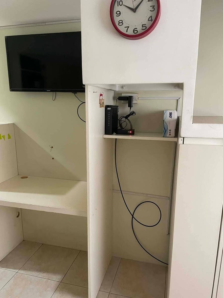 FOR RENT - photo 2