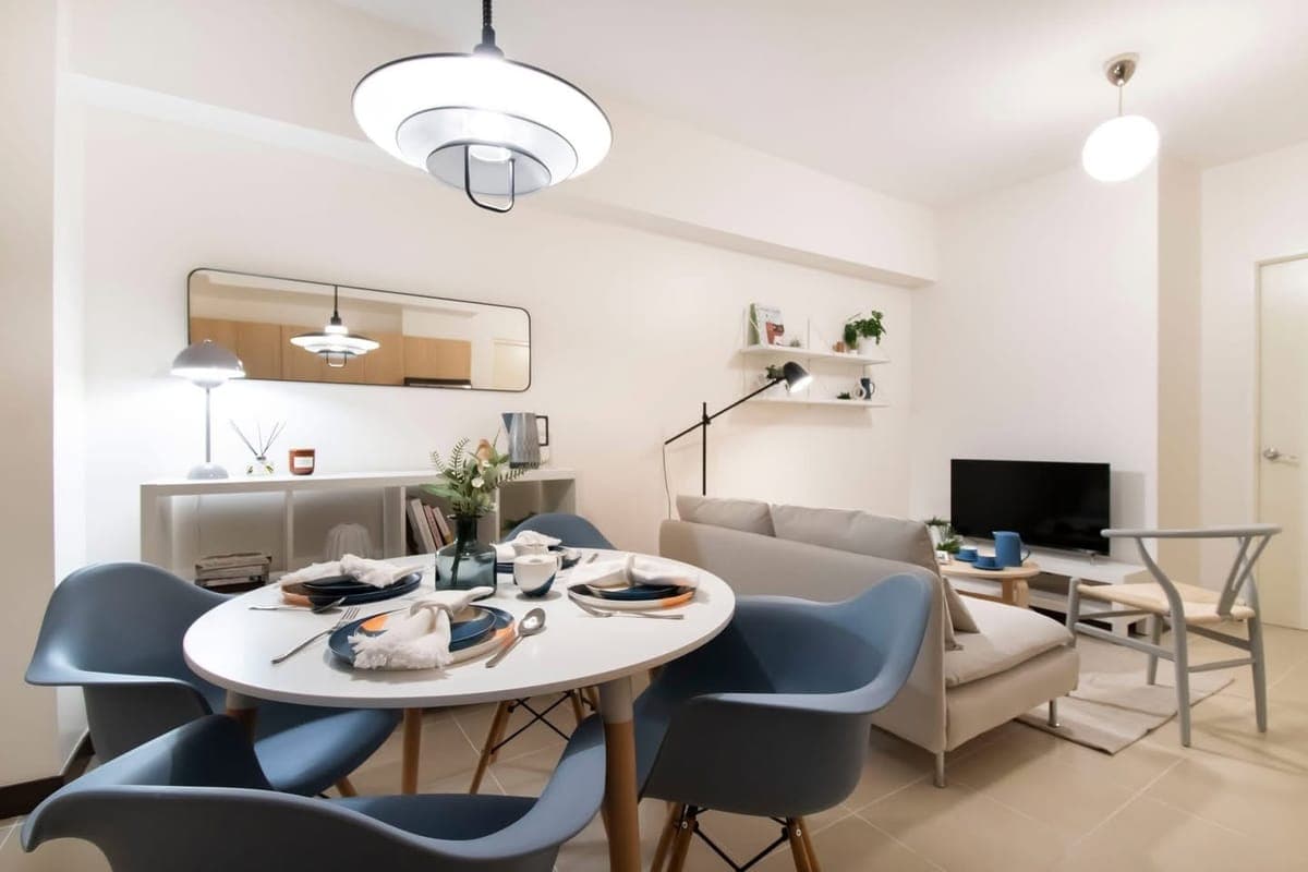 Condo for rent INFINA TOWES DMCI - photo 1