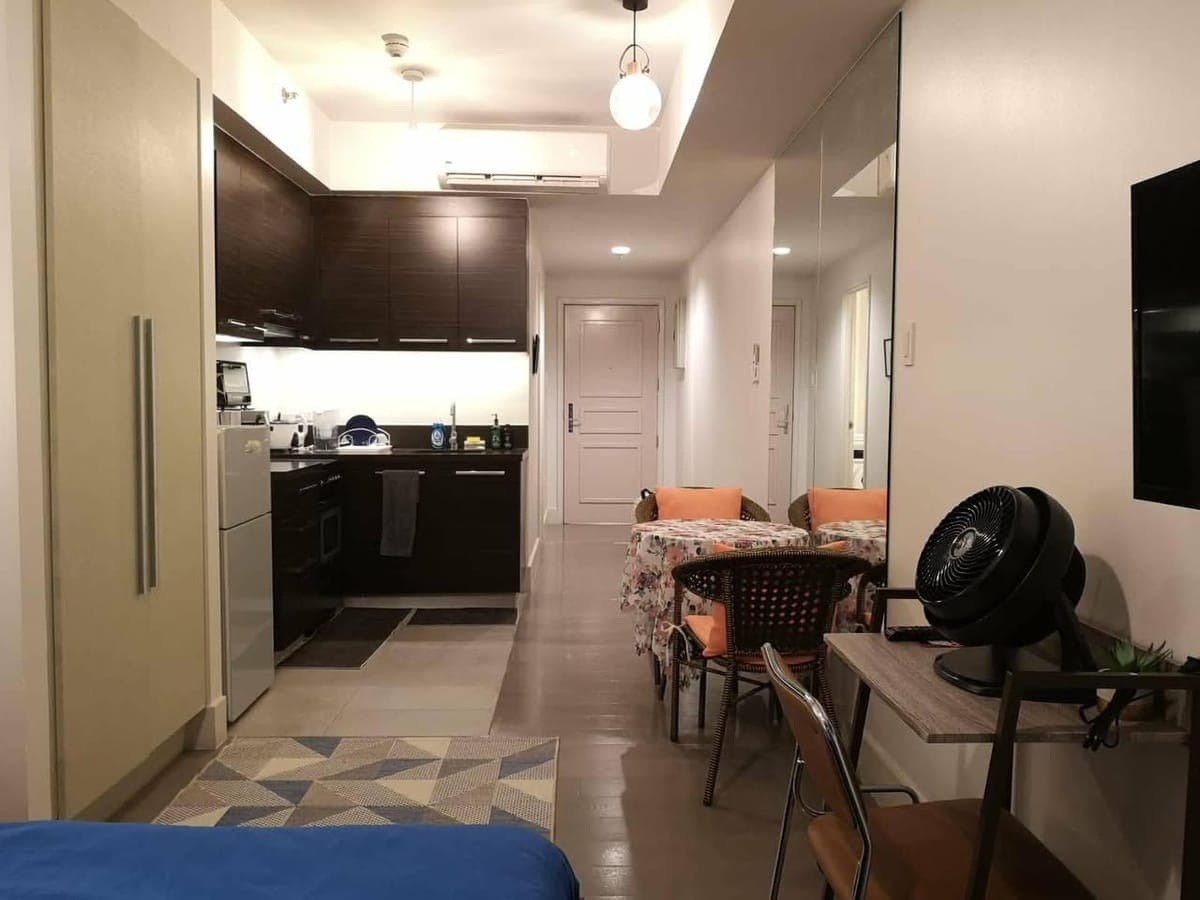 FOR LEASE - photo 2