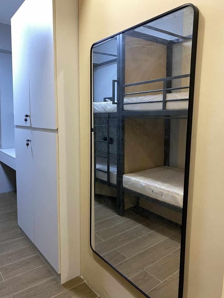 Looking for 4 tenants - photo 4