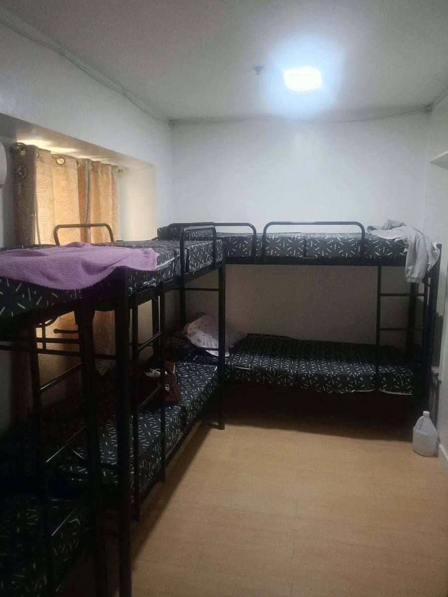 PTPA...LF Female Renter Condosharing/bedspace - photo 3