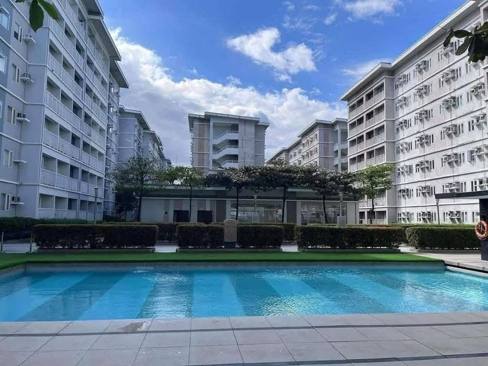 ✨FOR RENT✨LOW RISE CONDO IN QC - photo 2