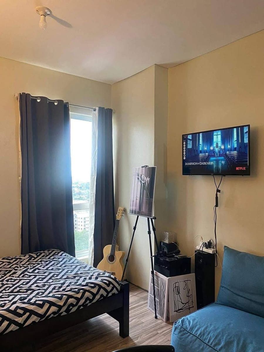 Writin🏢 RUSH CONDO FOR RENT – ₱12,500/month - photo 1