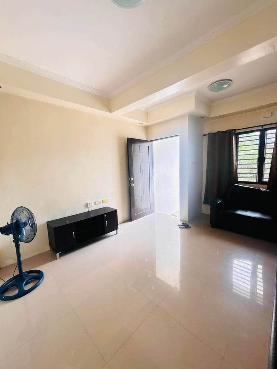 House for rent in las pinas city - photo 3