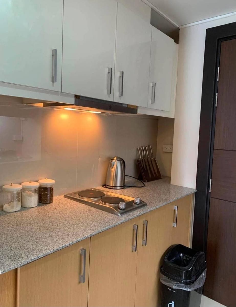 Uptown Parksuites - photo 4