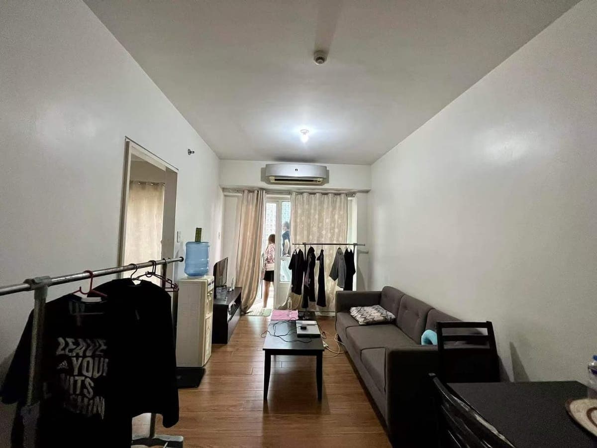 FOR RENT STUDIO UNIT IN MAKATI CITY - photo 1