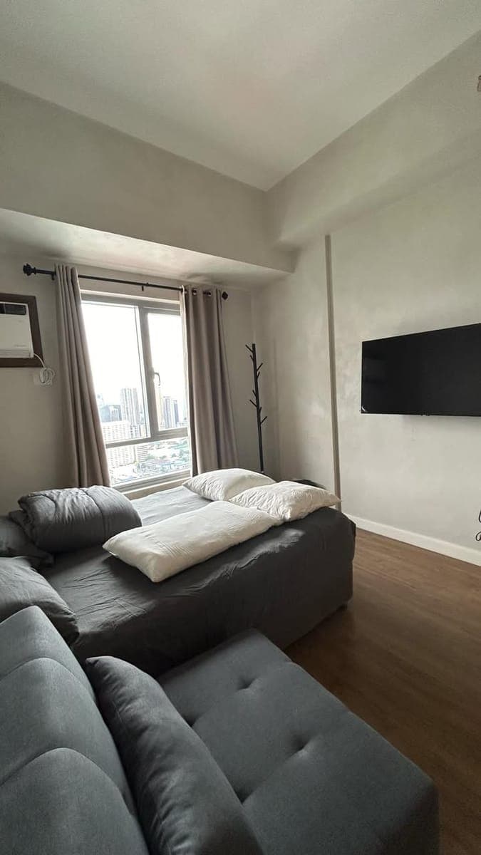For Rent- fully furnished 1 Bedroom condo near Estancia, Capitol Commons and BGC. High floor - 43sqm - photo 5