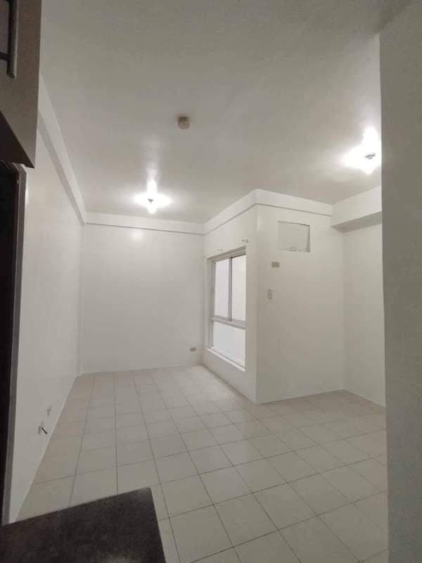 1 BEDROOM For Rent in Brgy Tejeros Makati City Very Near to Makati City Hall, Ayala Circuit, Shopwis... - photo 1