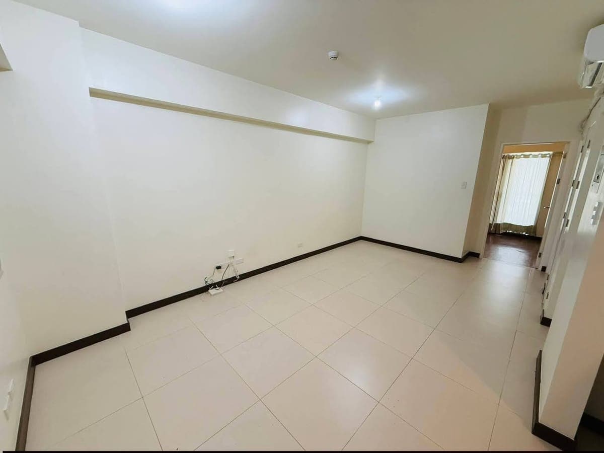 FOR RENT: Pet-Friendly 2BR Unit at Fairlane Residences ✨️ - photo 2