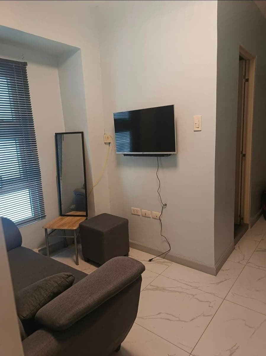 VICTORIA SPORTS CONDO IN KAMUNING MRT! - photo 2