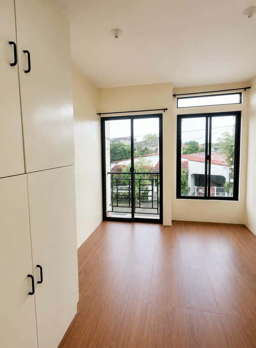 Camella Homes 5, Naga Road Las Piñas City House For Rent - photo 3