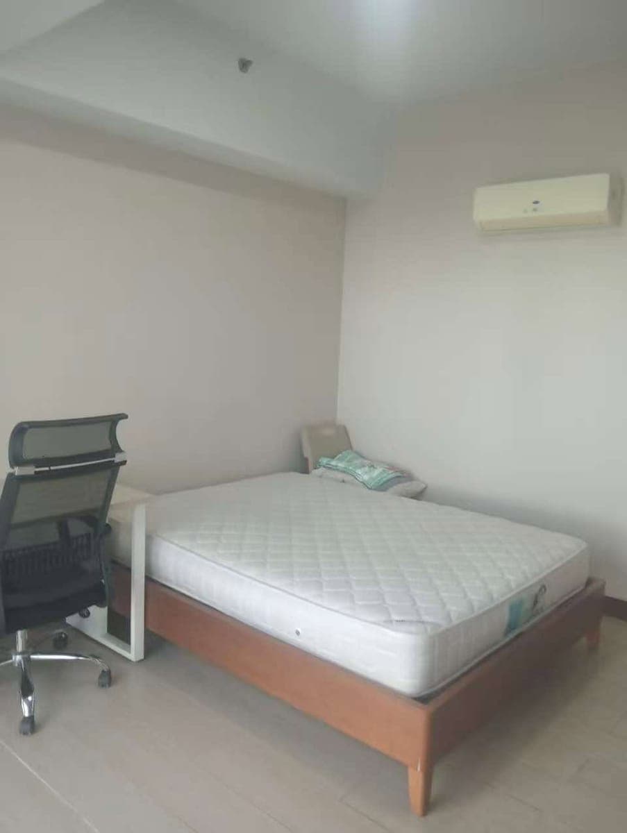 FOR RENT 1BR UNIT IN MAKATI CITY - photo 2