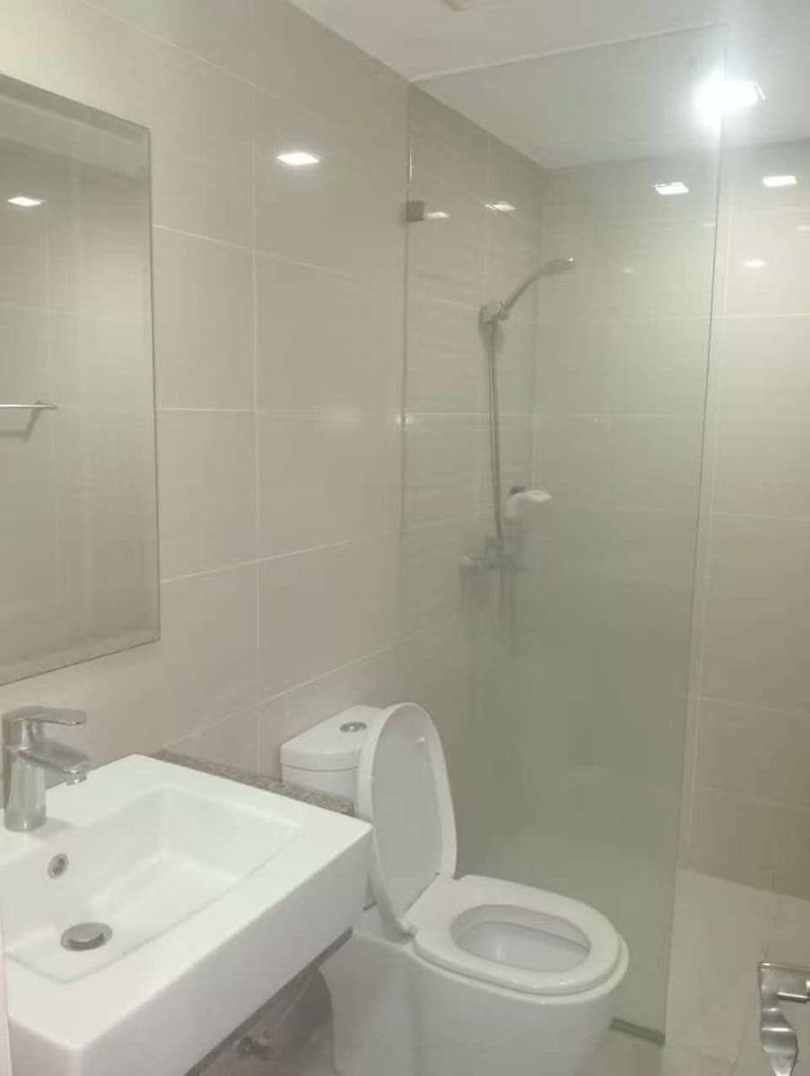 FOR RENT 1BR UNIT IN MAKATI CITY - photo 1
