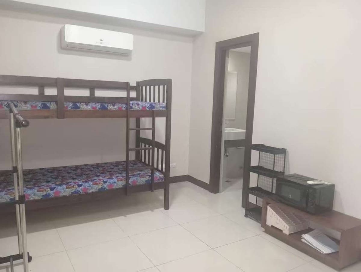 FOR RENT 1BR UNIT IN MAKATI CITY - photo 4