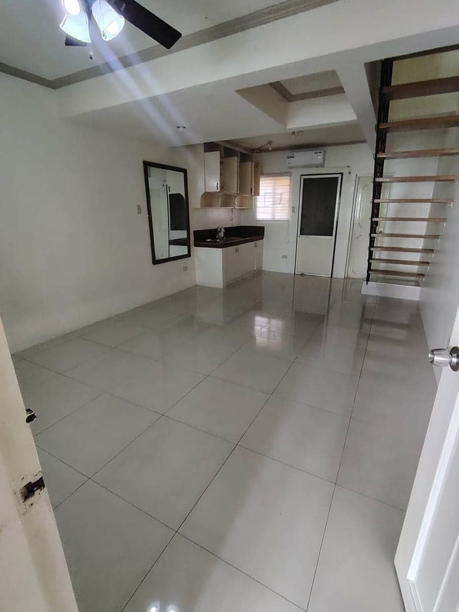 2 Bedroom Apartment for Rent - photo 4