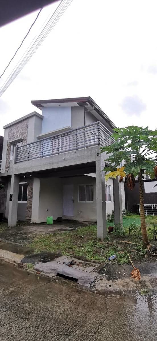 🏡 FOR RENT – Corner Lot House in Lancaster New City, General Trias (GL3) - photo 1