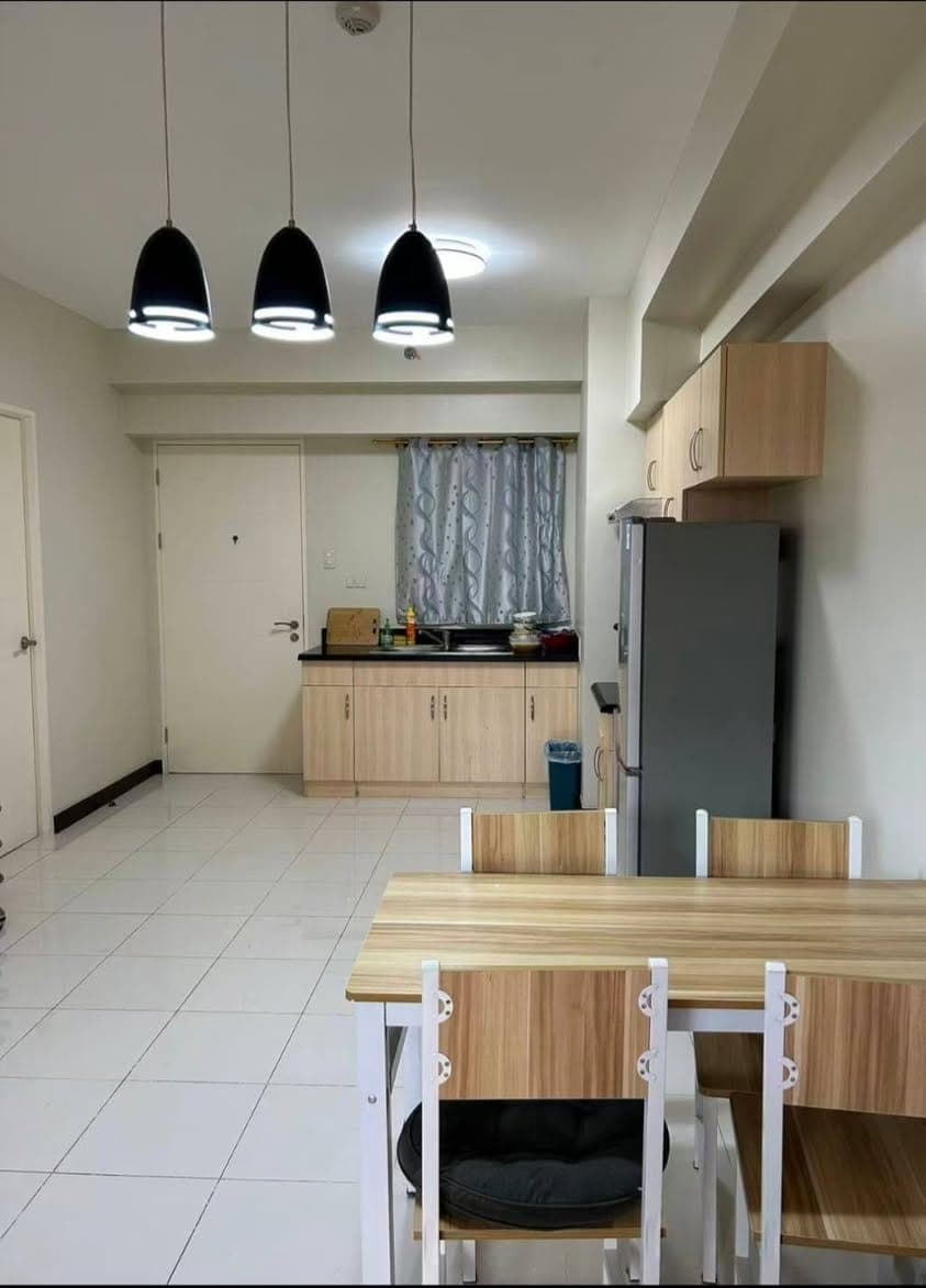 Sheridan Tower, 26 floors, 2 bedrooms and 1 living room, 56 square meters, 32K including property fe... - photo 1