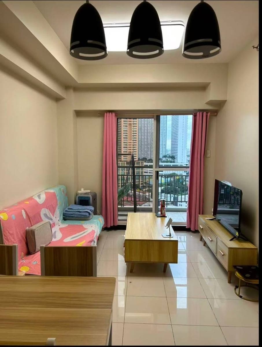 Sheridan Tower, 26 floors, 2 bedrooms and 1 living room, 56 square meters, 32K including property fe... - photo 3