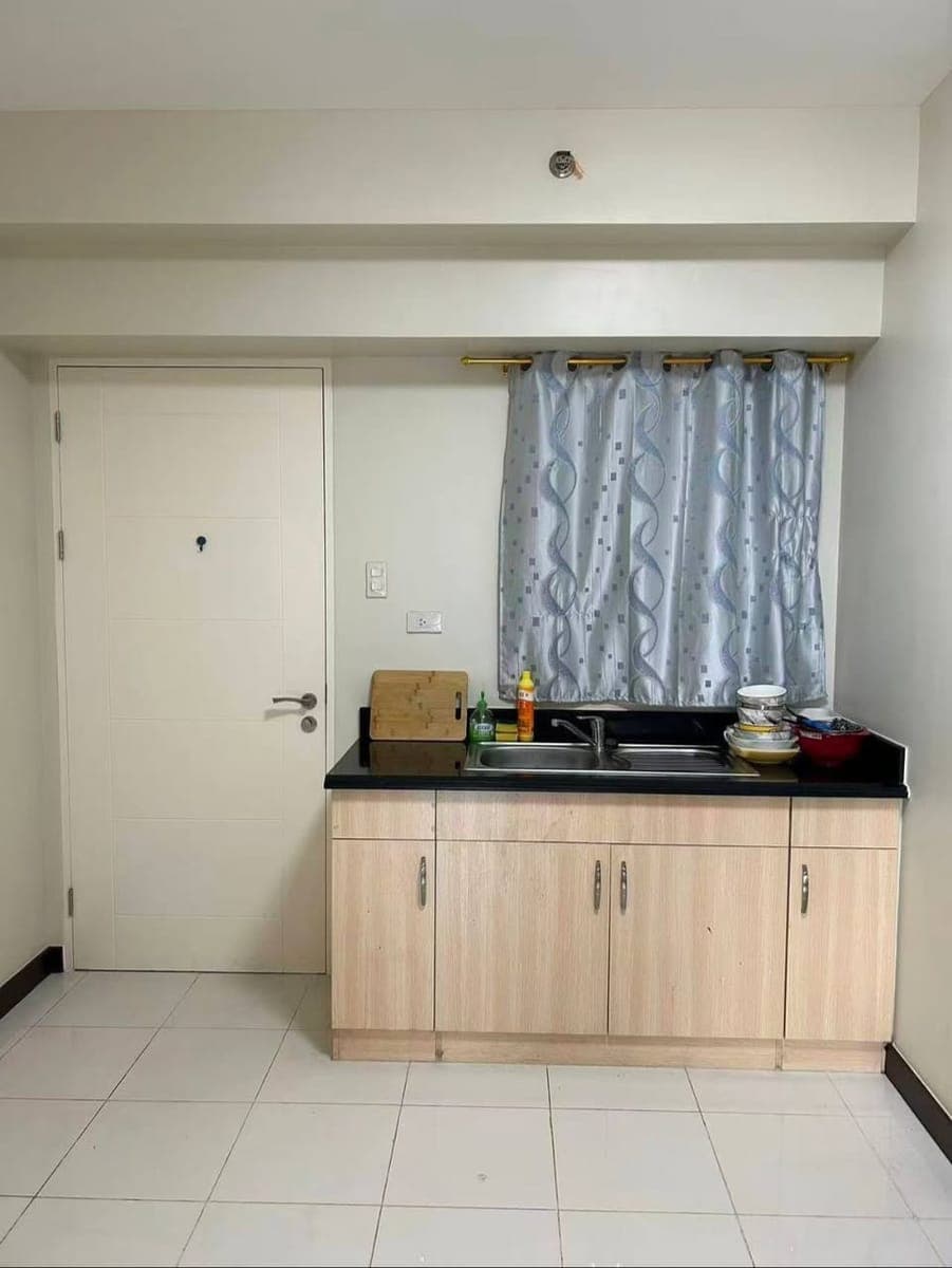 Sheridan Tower, 26 floors, 2 bedrooms and 1 living room, 56 square meters, 32K including property fe... - photo 4