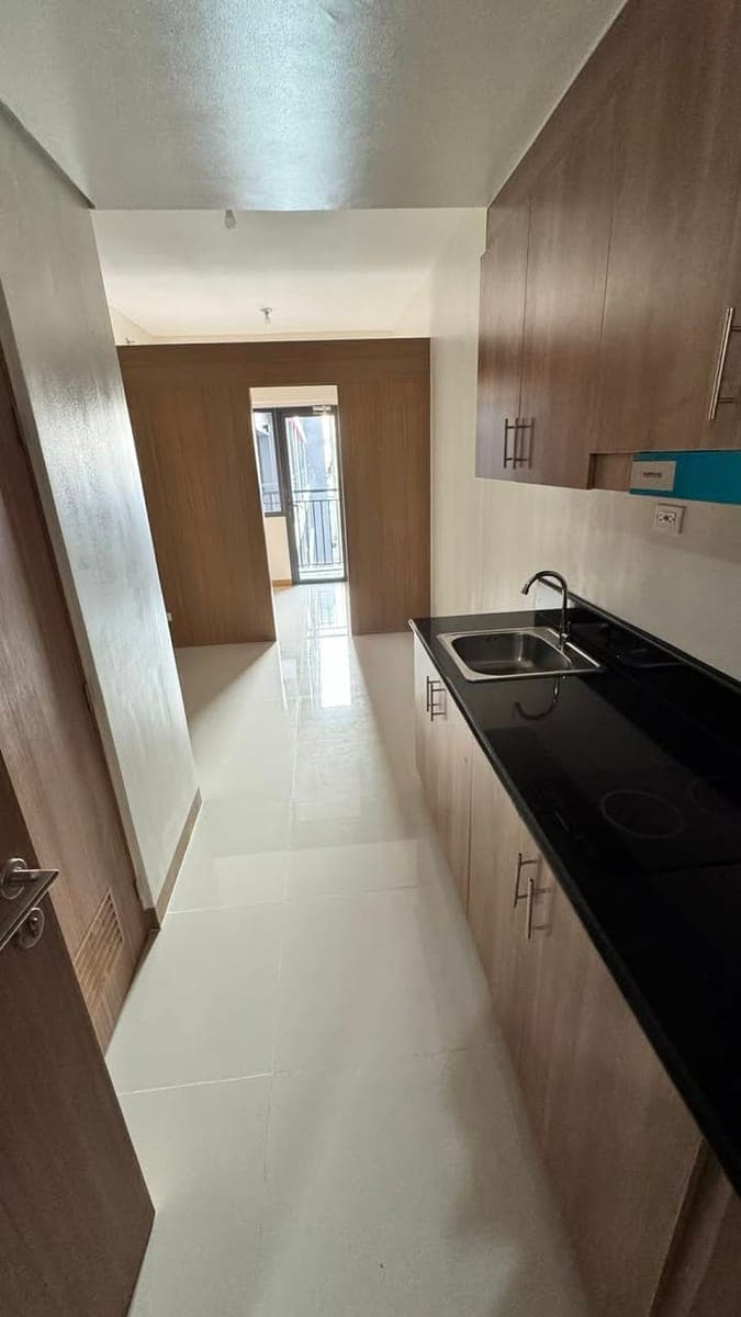 🏙️ FOR RENT — Long Term Lease - photo 2