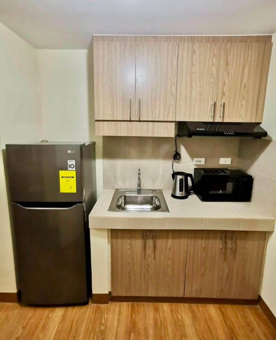 𝐅𝐎𝐑 𝐑𝐄𝐍𝐓: Fully Furnished Studio Unit at Cityland One Premier Alabang - photo 3
