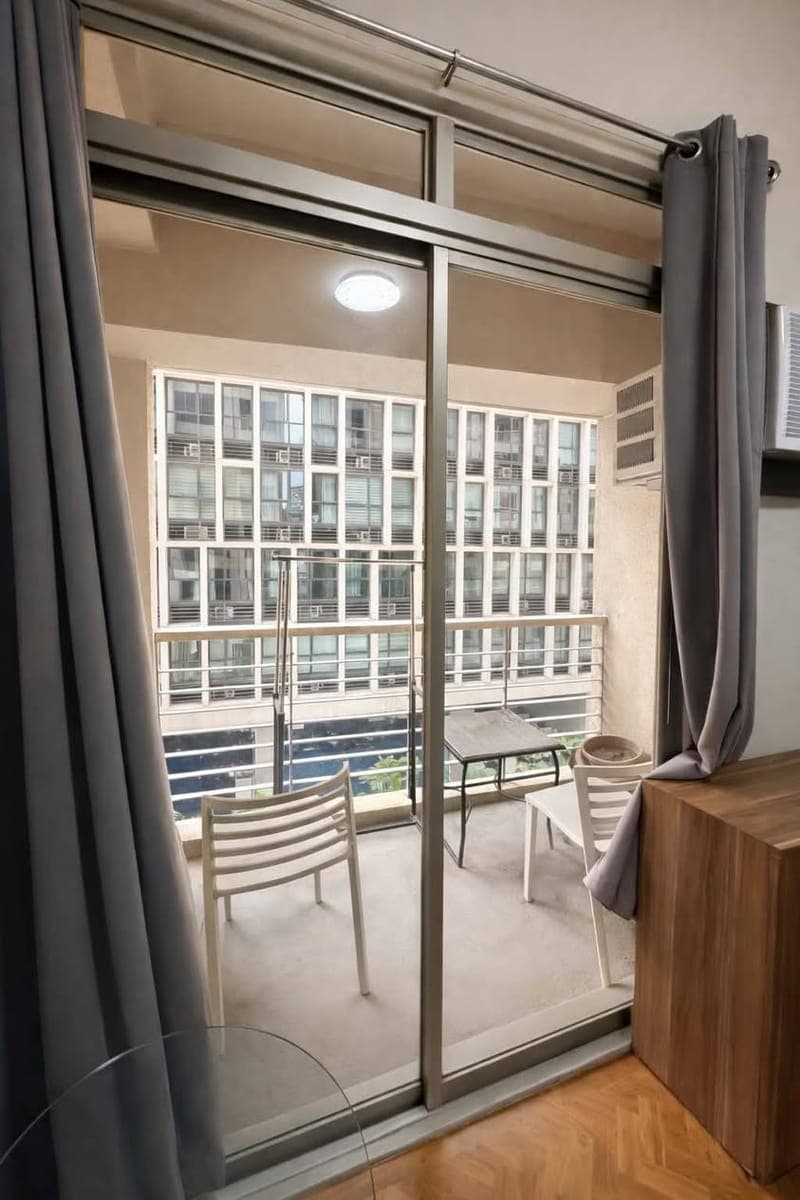 2BR Big Cut Unit w/ Balcony - photo 5